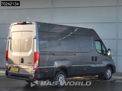 Iveco Daily 35S21 Automaat 2025 model L2H2 3,5 Trekvermogen ACC LED CarPlay Velgen Camera 12m3 Airco foto 5