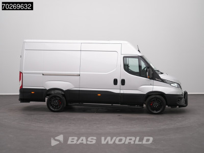 Iveco Daily 35S21 BPM VRIJ! 210PK 3.0L Automaat 2025 Black Edition model L2H2 ACC LED Tacho CarPlay Velgen Camera 12m3 Airco Trekhaak foto 15