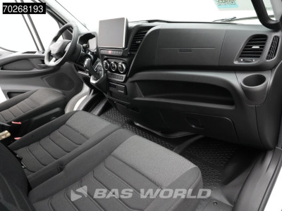 Iveco Daily 35S21 BPM VRIJ! 210PK 3.0L Automaat 2025 model L2H2 Trekhaak Tacho ACC LED CarPlay Velgen Camera 12m3 Airco Trekhaak foto 13