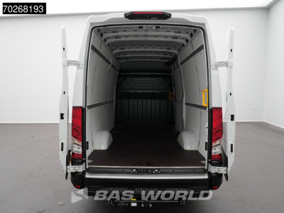 Iveco Daily 35S21 BPM VRIJ! 210PK 3.0L Automaat 2025 model L2H2 Trekhaak Tacho ACC LED CarPlay Velgen Camera 12m3 Airco Trekhaak foto 9