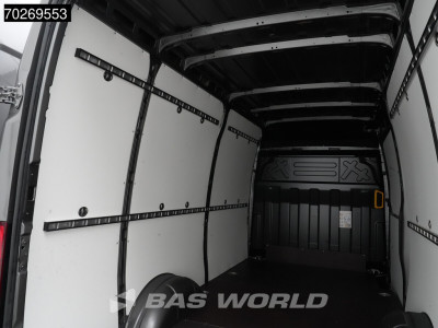 Iveco Daily 35S21 BPM VRIJ! 3.0L Automaat 210PK 3,5t Trekhaak ACC LED Airco Camera Parkeersensoren Tacho Euro6 L2 12m3 Airco Trekhaak foto 12