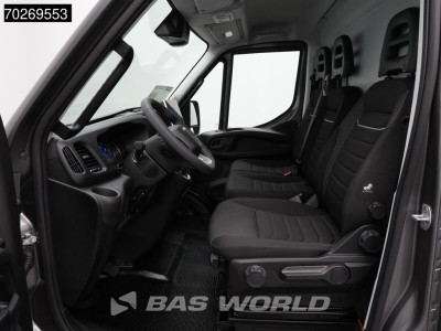 Iveco Daily 35S21 BPM VRIJ! 3.0L Automaat 210PK 3,5t Trekhaak ACC LED Airco Camera Parkeersensoren Tacho Euro6 L2 12m3 Airco Trekhaak foto 3