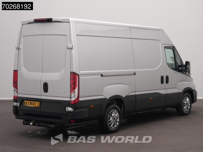 Iveco Daily 35S21 BPM VRIJ! 3.0L Automaat 210PK 3,5t Trekhaak ACC LED Camera Parkeersensoren Tacho Euro6 L2 12m3 Airco Trekhaak foto 6