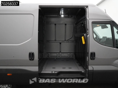 Iveco Daily 35S21 BPM VRIJ! 3.0L Automaat 210PK L2H2 2025-Model 3,5t Trekvermogen ACC LED CarPlay Camera Parkeersensoren Velgen Euro6 L2 12m3 Airco foto 11