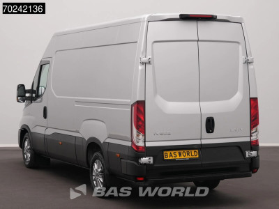 Iveco Daily 35S21 BPM VRIJ! 3.0L Automaat L2H2 210PK 2025-Model 3,5t Trekgewicht ACC LED Navi LM-Velgen Camera Euro6 L2 12m3 Airco foto 2