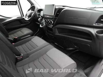 Iveco Daily 35S21 BPM VRIJ! 3.0L Automaat L2H2 Black Edition LED ACC Airco Camera 3,5t Trekgewicht Parkeersensoren L3 12m3 Airco foto 12