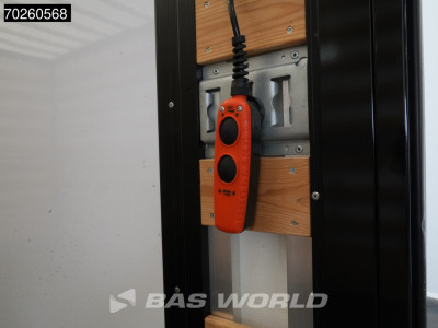 Iveco Daily 35S21 BPM VRIJ! 3.0L Automaat Laadklep Zijdeur ACC LED CarPlay Lat om Lat DHollandia 3,5t Trekvermogen Meubelbak Koffer Bakwagen 22m3 Airco 8