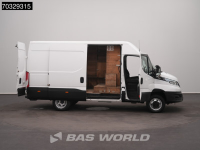 Iveco Daily 50C18 3.0L Automaat L2H2 Dubbellucht 3,5t Trekhaak LED Airco Cruise Camera Euro6 L2 Airco Trekhaak Cruise control 11