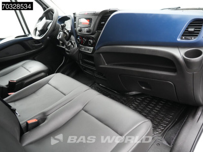 Iveco Daily 50C18 3.0L Automaat Open Laadbak met Kist Dubbellucht LED 3,5t Trekhaak Airco Cruise Euro6 Pritsche Pickup Open Box Airco Trekhaak Cruise control 13