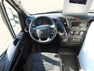 Iveco Daily 70 C 180 Verkoop/ foodtruck Super markt 3.0 L Turbo diesel + luchtvering foto 10