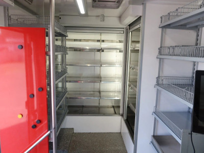 Iveco Daily 70 C 180 Verkoop/ foodtruck Super markt 3.0 L Turbo diesel + luchtvering foto 5