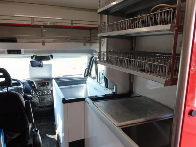 Iveco Daily 70 C 180 Verkoop/ foodtruck Super markt 3.0 L Turbo diesel + luchtvering foto 7