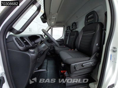 Iveco Daily 70C18 3.0L Automaat 1000KG Laadklep Bakwagen 180PK ACC Airco Camera CarPlay DHollandia Euro6 Meubelbak Koffer 7tons Airco foto 14
