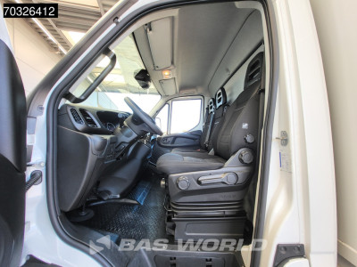 Iveco Daily 70C18 3.0L Automaat 1000KG Laadklep Luchtvering 180PK Dubbellucht Bakwagen Airco Cruise DHollandia Euro6 Meubelbak Koffer 7tons Airco Cruise control foto 17