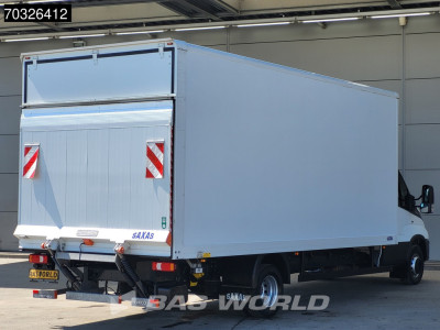 Iveco Daily 70C18 3.0L Automaat 1000KG Laadklep Luchtvering 180PK Dubbellucht Bakwagen Airco Cruise DHollandia Euro6 Meubelbak Koffer 7tons Airco Cruise control foto 2