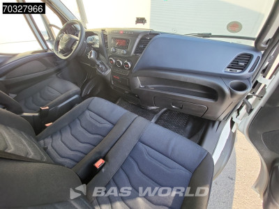 Iveco Daily 72C18 3.0L Automaat 1000KG Laadklep Dubbellucht Airco Cruise DHollandia Euro6 Meubelbak Koffer Airco Cruise control 16