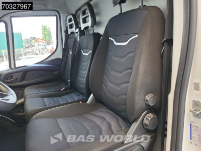 Iveco Daily 72C18 3.0L Automaat Bakwagen 1000KG Laadklep Luchtvering 180PK Dubbellucht Airco Cruise DHollandia Euro6 Meubelbak Koffer Airco Cruise control 17