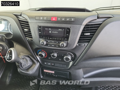 Iveco Daily 72C18 3.0L Automaat Bakwagen 1000KG Laadklep Luchtvering 180PK Dubbellucht Airco Cruise DHollandia Euro6 Meubelbak Koffer Airco Cruise control 19