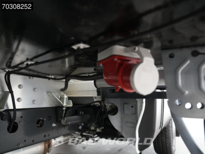 Iveco Daily 72C18 Koelwagen Thermo King V-600 MAX 380v Aansluiting Bakwagen Gekoeld Koel Koeler Kühl Kühler Kühlkoffer Kühlwagen Ladebordwand LBW Airco foto 15