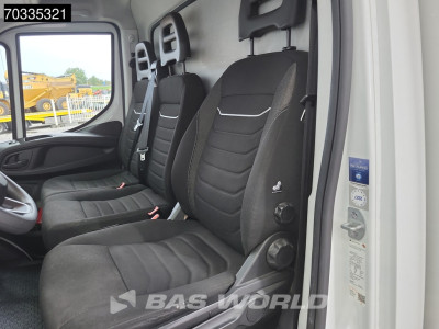 Iveco Daily 72C21 3.0L Automaat 1000KG Laadklep Luchtvering 210PK Dubbellucht Airco Cruise Camera DHollandia Euro6 Meubelbak Koffer Bakwagen LBW Mobelkoffer Airco Cruise control foto 12