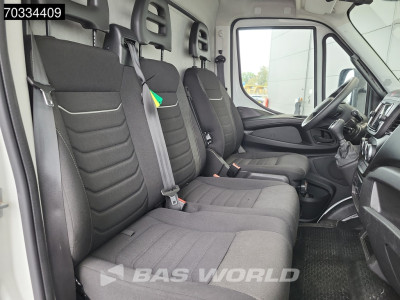 Iveco Daily 72C21 3.0L Automaat 1000KG Laadklep Luchtvering 210PK Dubbellucht Airco Cruise Camera DHollandia Euro6 Meubelbak Koffer Bakwagen LBW Mobelkoffer Airco Cruise control foto 14