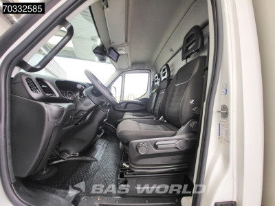 Iveco Daily 72C21 3.0L Automaat 1000KG Laadklep Luchtvering 210PK Dubbellucht Airco Cruise Camera DHollandia Euro6 Meubelbak Koffer Bakwagen LBW Mobelkoffer Airco Cruise control foto 15