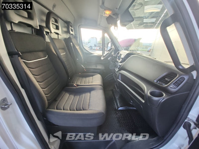 Iveco Daily 72C21 3.0L Automaat 210PK Laadklep 1000KG DHollandia Luchtvering 210PK Dubbellucht Airco Cruise Euro6 Meubelbak Koffer Bakwagen Airco Cruise control foto 16