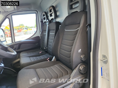Iveco Daily 72C21 Automaat Luchtvering 1000KG Laadklep Bakwagen ACC Airco Camera CarPlay DHollandia Euro6 7tons Meubelbak Koffer Airco foto 17