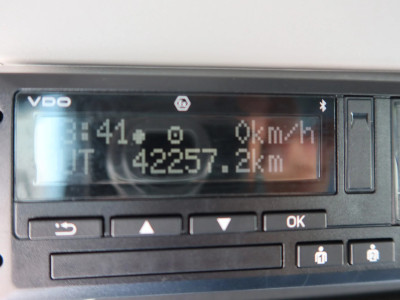 Iveco EuroCargo 120 E 250. 7 Persoons, manschappenwagen, servicewagen foto 7