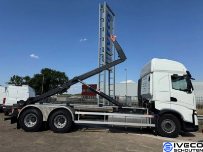Iveco X-WAY 570 6x2 haakarmsysteem 30 ton
