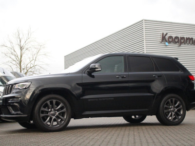 Jeep Grand Cherokee S 3.0CRD 250pk VAN | Climate | Adap. Cruise | Panoramadak | Camera | Lease 699,- p/m foto 13