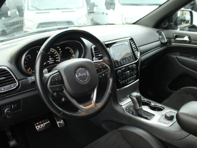 Jeep Grand Cherokee S 3.0CRD 250pk VAN | Climate | Adap. Cruise | Panoramadak | Camera | Lease 699,- p/m foto 18