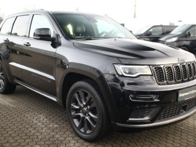 Jeep Grand Cherokee S 3.0CRD 250pk VAN | Climate | Adap. Cruise | Panoramadak | Camera | Lease 699,- p/m foto 4