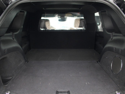 Jeep Grand Cherokee S 3.0CRD 250pk VAN | Climate | Adap. Cruise | Panoramadak | Camera | Lease 699,- p/m foto 8