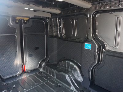 Kia PV5 L2H1 Elite Cargo Executive 71.2 kWh Navi, 360° Cam, Stoel Verwarming / Ventilatie, 2x Schuifdeur!! NR. K01 foto 8