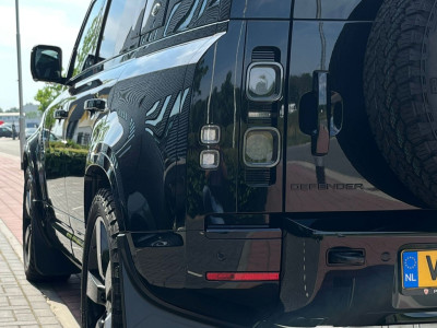 Landrover Defender 110 V8 P525 | Comm.| BTW | foto 17
