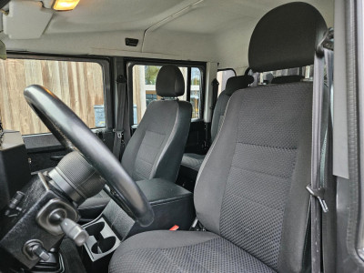 Landrover Defender 130 2.2 D Crew Cab BTW nieuwe motor! foto 12