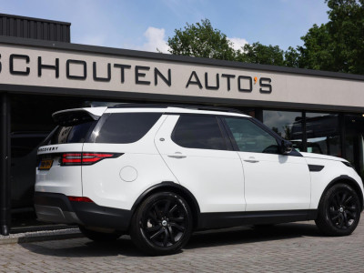 Landrover Discovery 3.0 SD6 HSE Luxury Comm. | Pano | Adaptive Cruise | Leder | Luchtvering | Trekhaak foto 2