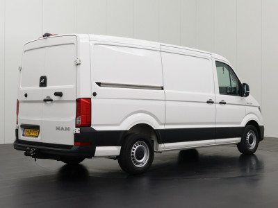 MAN TGE 2.0TDI 140PK L3H2 | Trekhaak 3000Kg | Multimedia | Camera | Airco | 3-Zits foto 2