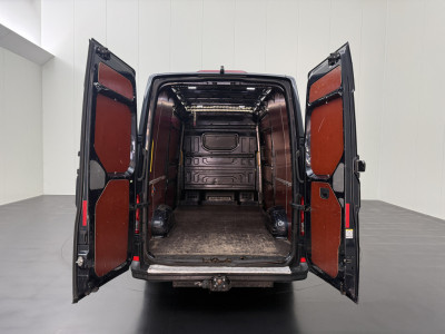 MAN TGE 2.0TDi 140PK Automaat L3H3 4x4 | 2xSchuifdeur | Led | Navigatie | Camera | Airco | Cruise | 3-Zits foto 4