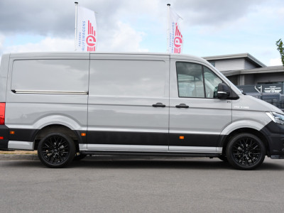 MAN TGE 3.140 35 2.0 L3H2 PB Edition Camera, Cruise, Carplay, LED, 140pk, Automaat, Multimedia, 3000kg Trekhaak, voorruit verwarming, Uniek! foto 10