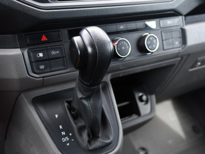 MAN TGE 3.140 35 2.0 L3H2 PB Edition Camera, Cruise, Carplay, LED, 140pk, Automaat, Multimedia, 3000kg Trekhaak, voorruit verwarming, Uniek! foto 18
