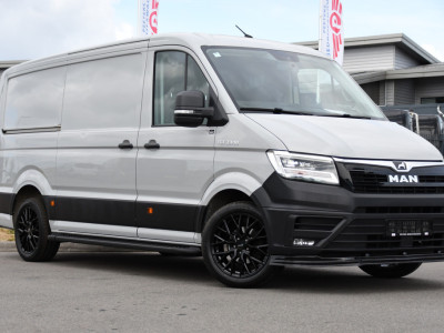 MAN TGE 3.140 35 2.0 L3H2 PB Edition Camera, Cruise, Carplay, LED, 140pk, Automaat, Multimedia, 3000kg Trekhaak, voorruit verwarming, Uniek! foto 5