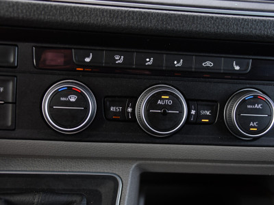 MAN TGE 3.140 35 2.0 L3H3 PB Edition Adaptieve Cruise, Camera, Carplay, LED, 2 x Schuifdeur, Clima, Stoelverwarming, Automaat, Sensoren, Trekhaak, 140pk, Uniek! 21
