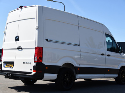 MAN TGE 3.140 35 2.0 L3H3 PB Edition FACELIFT! Camera, Adaptieve Cruise, Carplay, Stoelverwarming, LED, Automaat, 140pk, Geveerde stoel, Stoelmassage, Uniek! foto 6