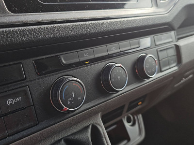 MAN TGE 3.140 Bakwagen laadklep Spoiler Carplay 3 zitsplaatsen BPM-vrij Euro6 140Pk! foto 10