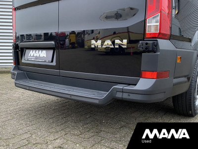 MAN TGE 3.140 L3H3 Automaat 140PK Zwart NIEUW MODEL Cruise control Carplay Camera 18