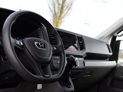 MAN TGE 3.160 35 2.0 L3H3 PB Edition RWD Camera, Cruise, Carplay, LED, 3500kg Trekhaak, Automaat, 164pk, Sensoren, Multimedia, Uniek! foto 2