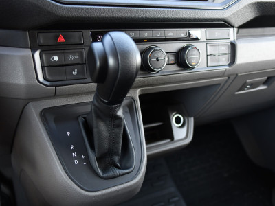 MAN TGE 3.180 35 2.0 L3H2 4x4 Black Edition Camera, Cruise, Carplay, LED, 177pk, Stoelverwarming, Multimedia, Automaat, Sensoren, Trekhaak, Uniek! foto 19