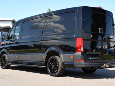 MAN TGE 3.180 35 2.0 L3H2 4x4 Black Edition Camera, Cruise, Carplay, LED, 177pk, Stoelverwarming, Multimedia, Automaat, Sensoren, Trekhaak, Uniek! foto 3